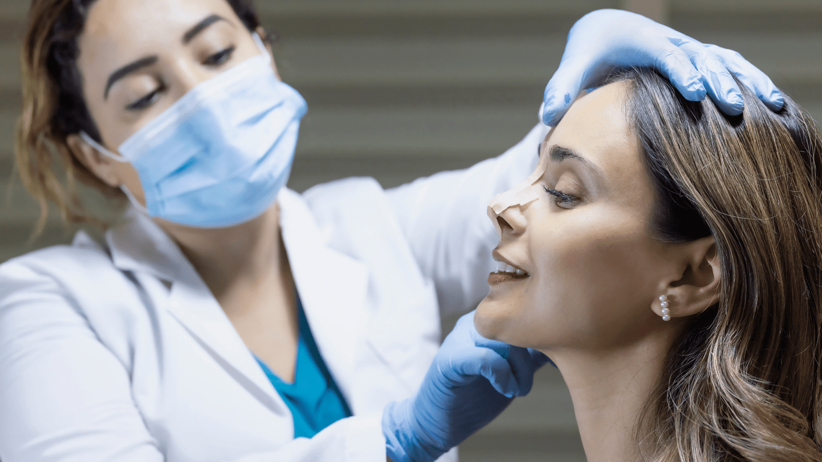 Burun Estetiği Sonrası Burun Ne Zaman Oturur? İyileşme Süreci ve Öneriler